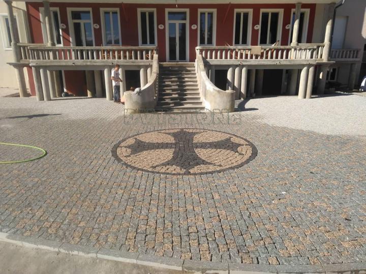 Nous aménageons votre espace extérieur avec expertise et souci du détail.